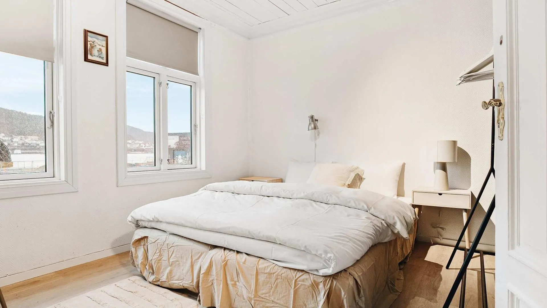 Feriehus Dinbnb Home - History Meets Modern I 3-Story Bergen House Norge