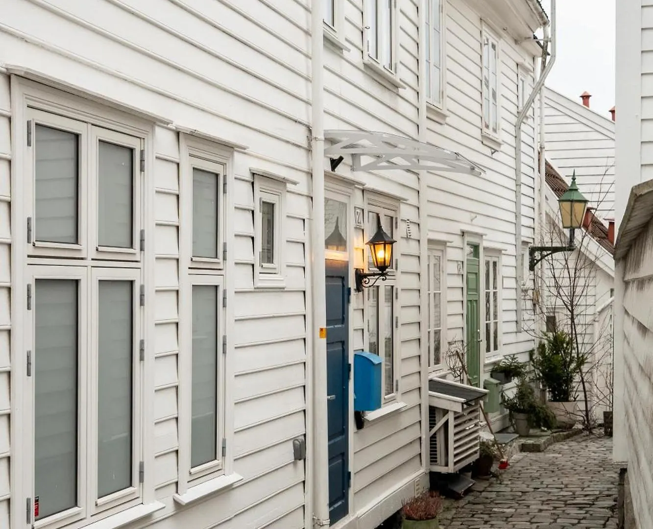 Dinbnb Home - History Meets Modern I 3-Story Bergen House Norge